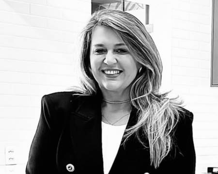 Linda Mara Costa Xavier